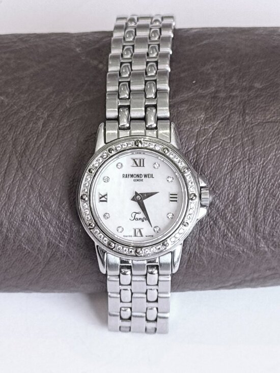 RAYMOND WEIL \